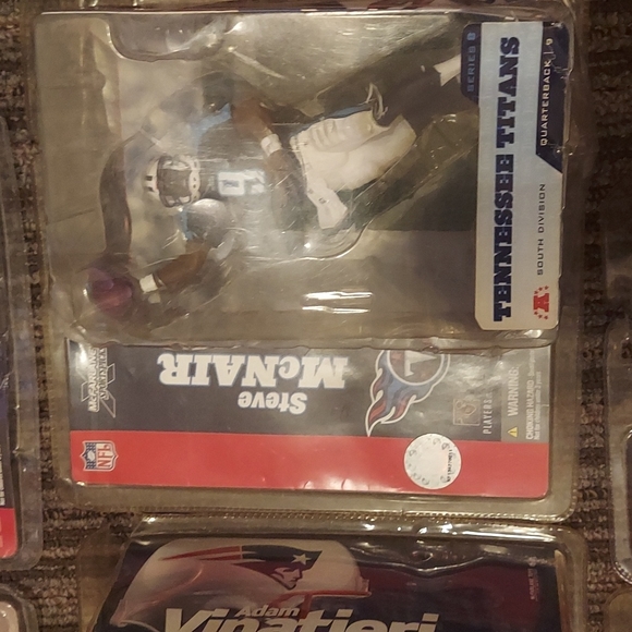 Mcfarlane toys football and baseball 20$ each - Picture 11 of 16